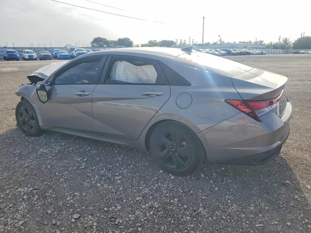 2022 HYUNDAI ELANTRA SEL — снимка 2