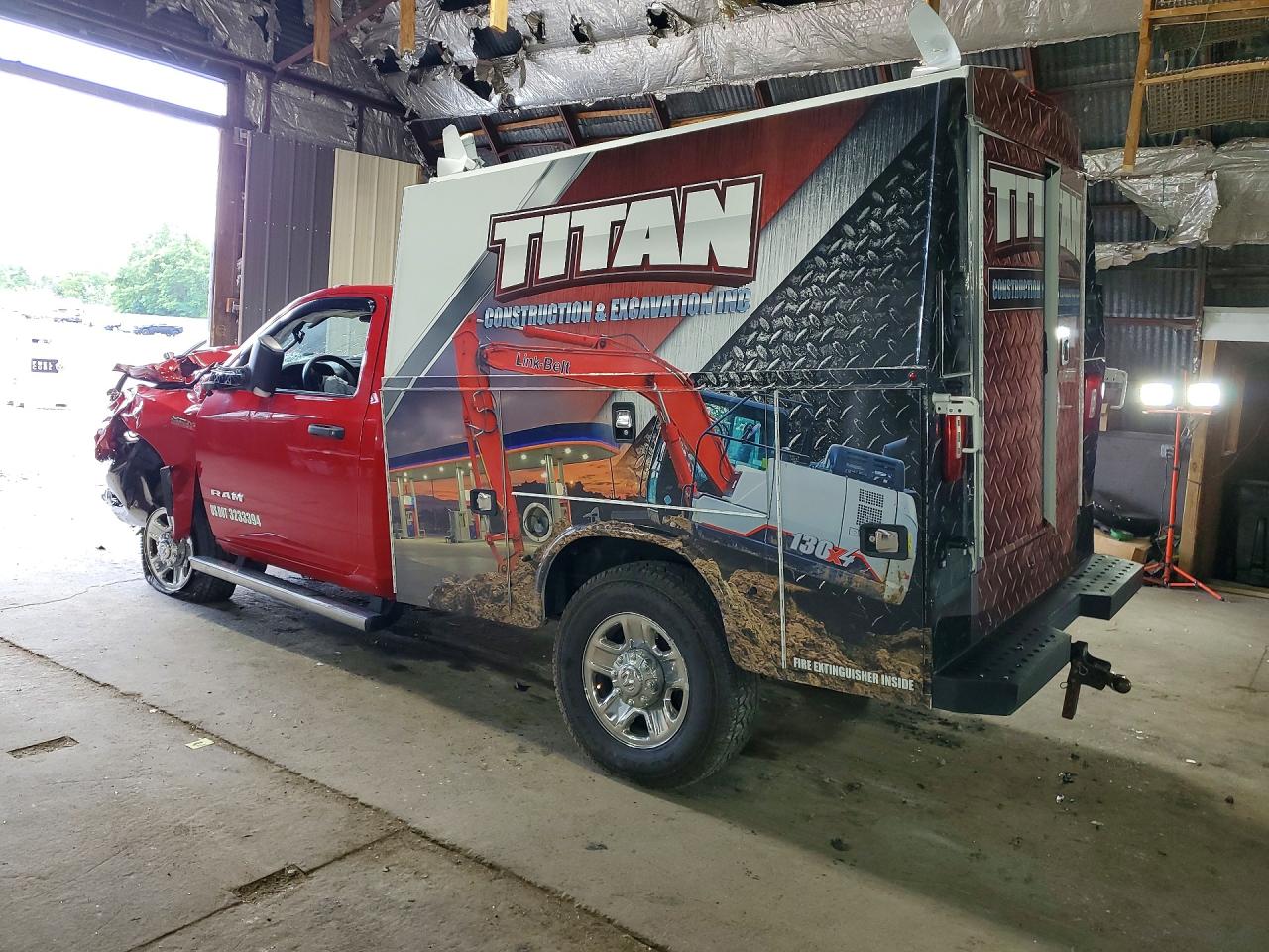 2021 RAM 3500 TRADESMAN — снимка 2