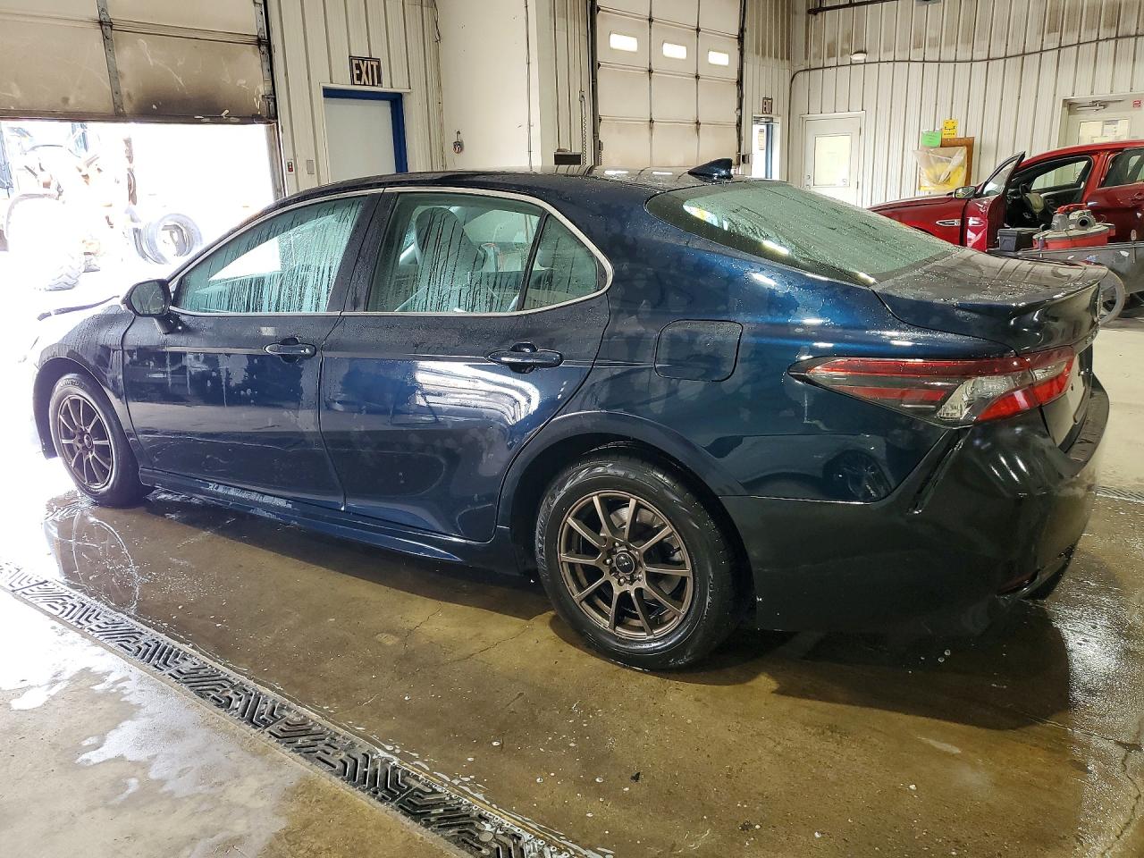 2021 TOYOTA CAMRY SE — снимка 2
