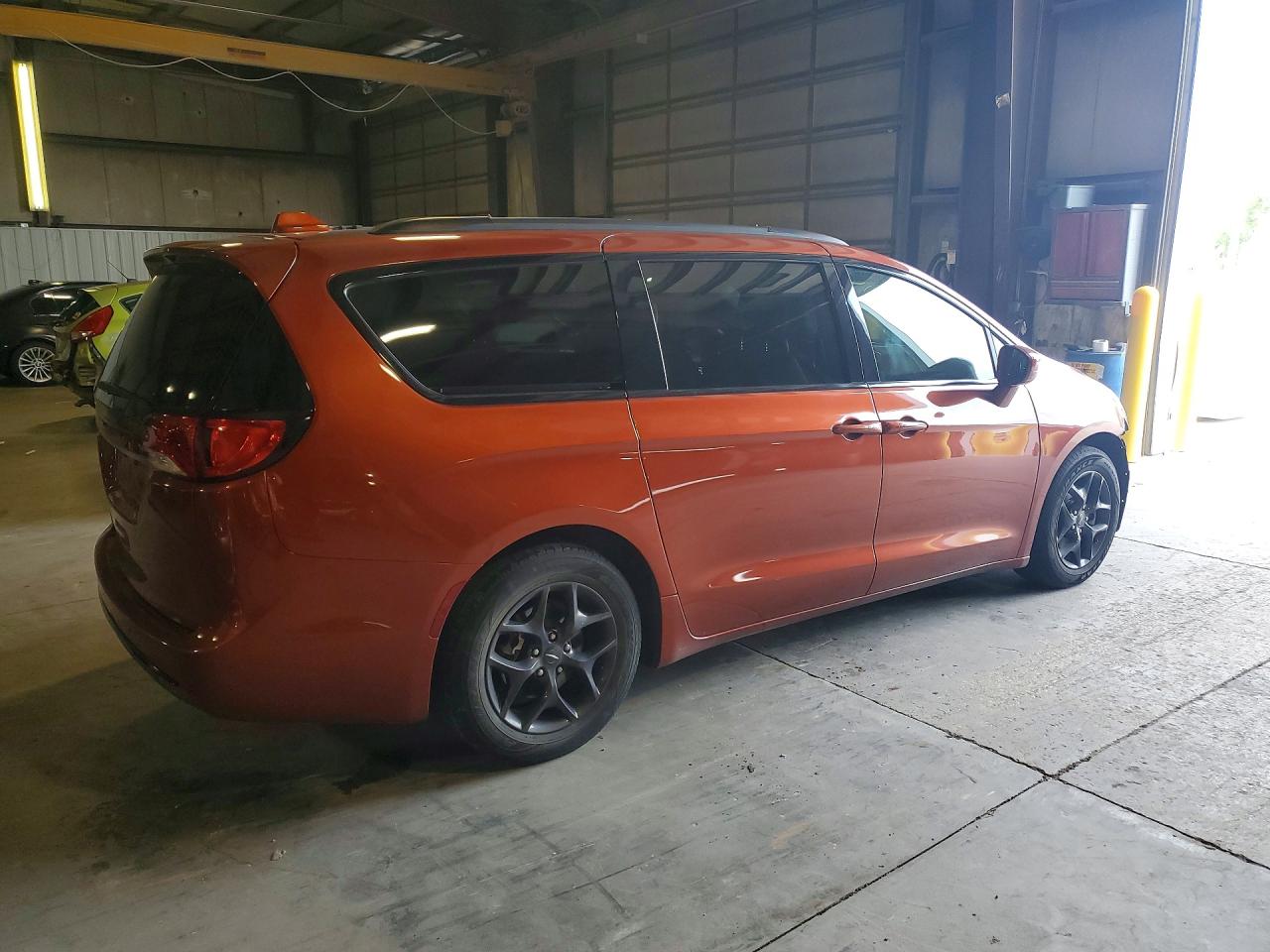 2018 CHRYSLER PACIFICA TOURING L PLUS — снимка 3