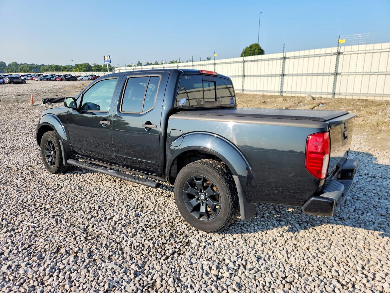 2019 NISSAN FRONTIER SV — снимка 2