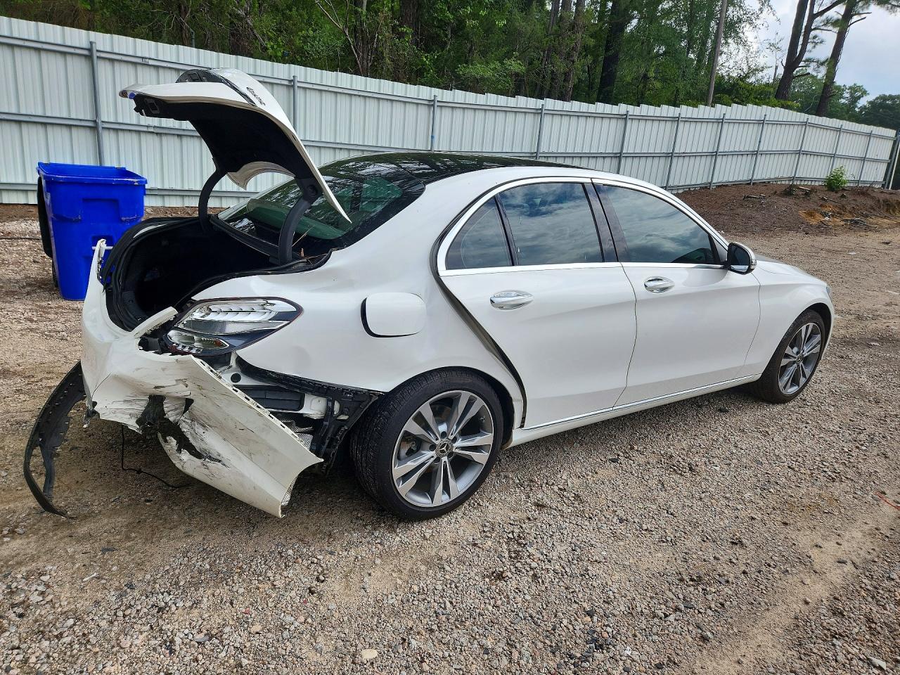 2017 MERCEDES-BENZ C 300 4MATIC — снимка 3