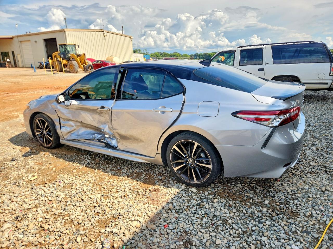 2018 TOYOTA CAMRY XSE V6 — снимка 2