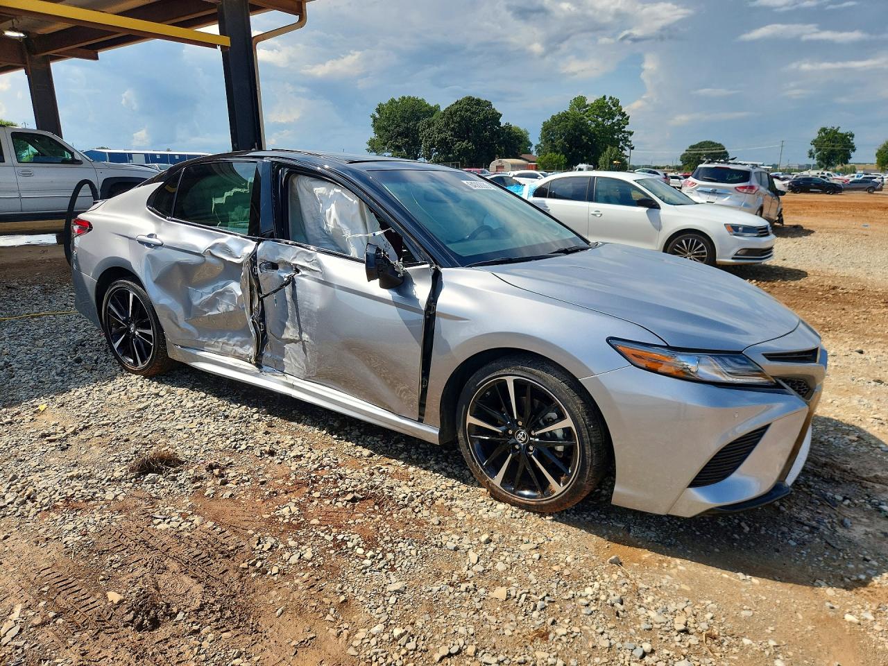 2018 TOYOTA CAMRY XSE V6 — снимка 4