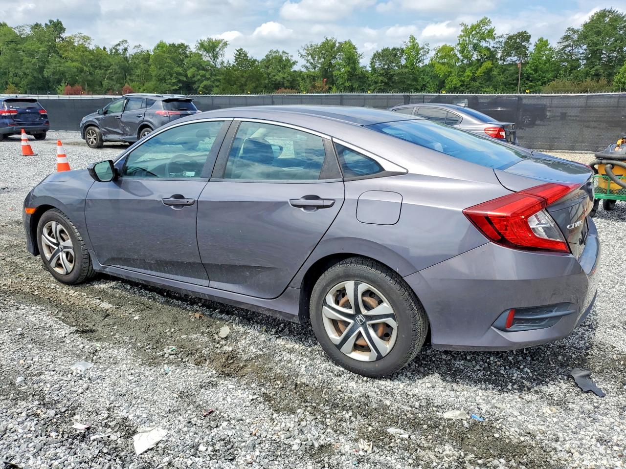 2018 HONDA CIVIC LX — снимка 2