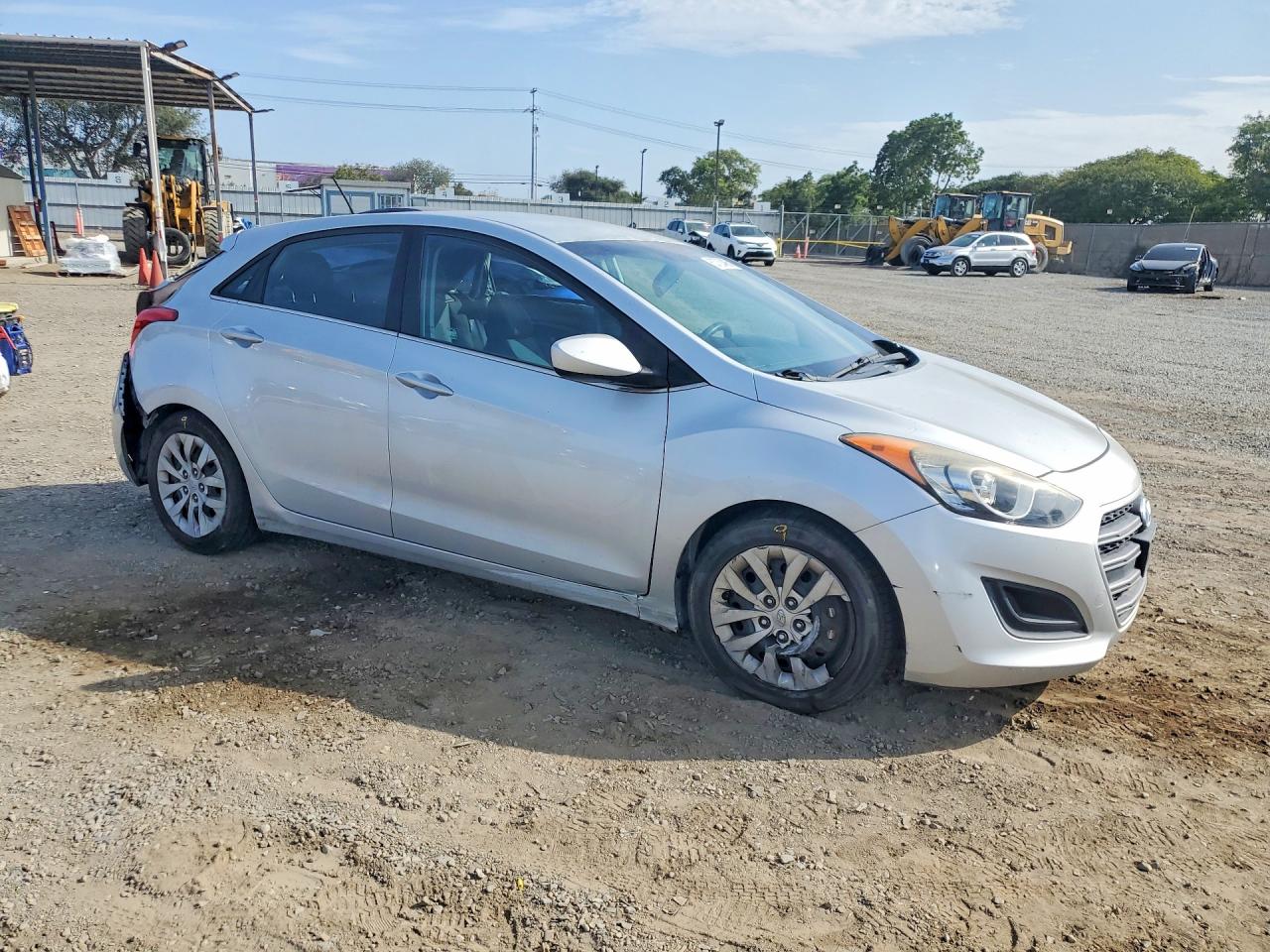 2016 HYUNDAI ELANTRA GT BASE — снимка 4