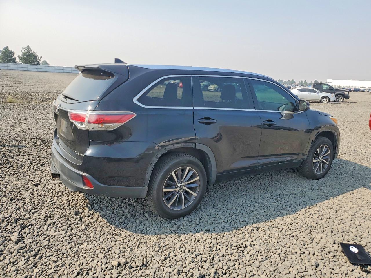 2015 TOYOTA HIGHLANDER XLE — снимка 3