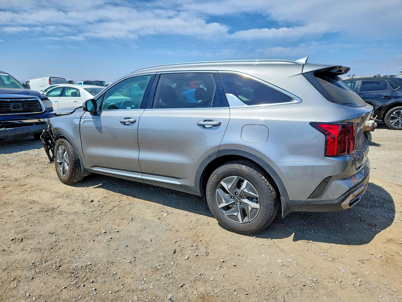 2021 KIA SORENTO S — снимка 2