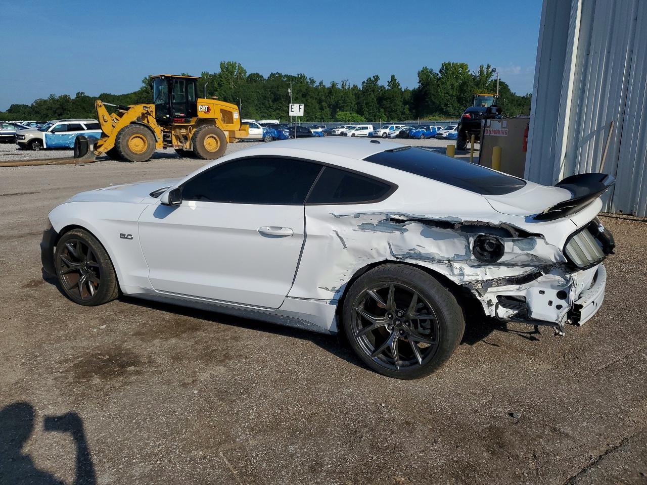2019 FORD MUSTANG GT — снимка 2