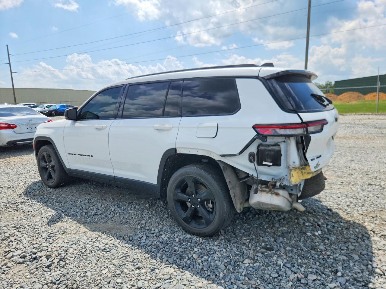 2021 JEEP GRAND CHEROKEE L LAREDO — снимка 2