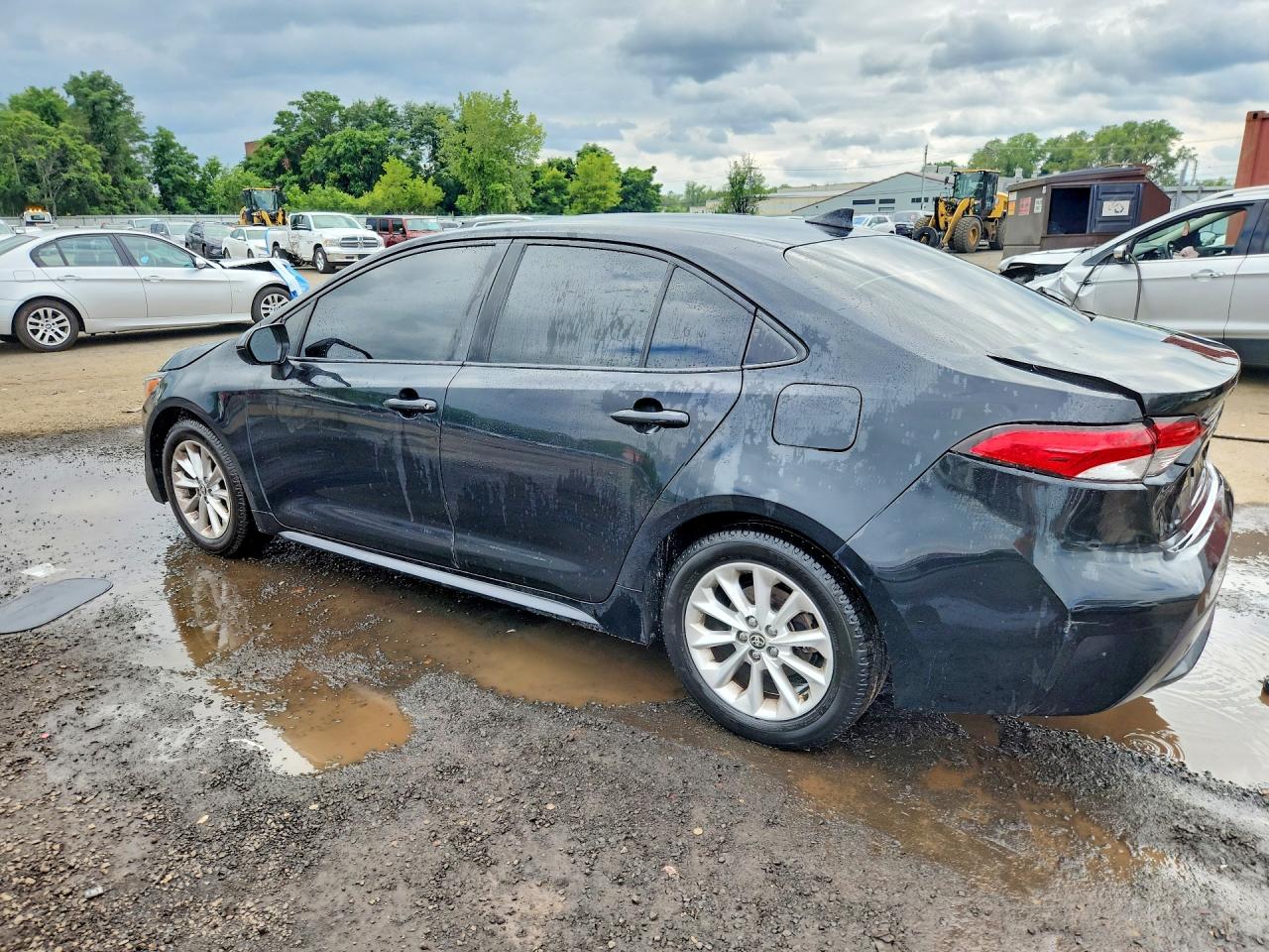 2021 TOYOTA COROLLA LE — снимка 2