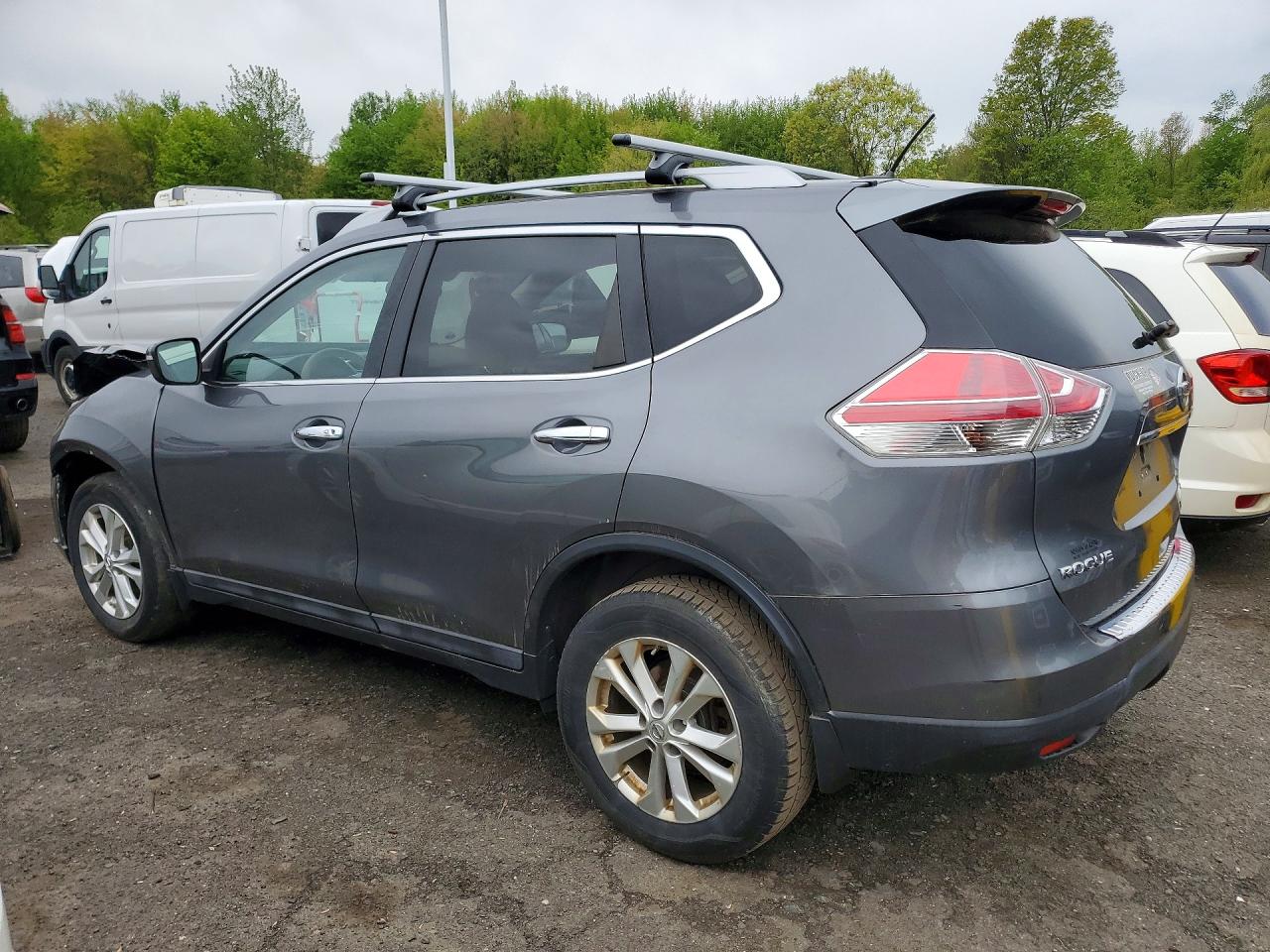 2015 NISSAN ROGUE SV — снимка 2