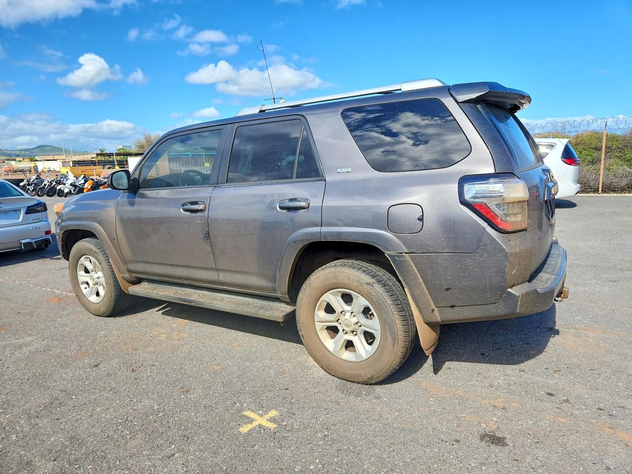 2017 TOYOTA 4RUNNER SR5 — снимка 2