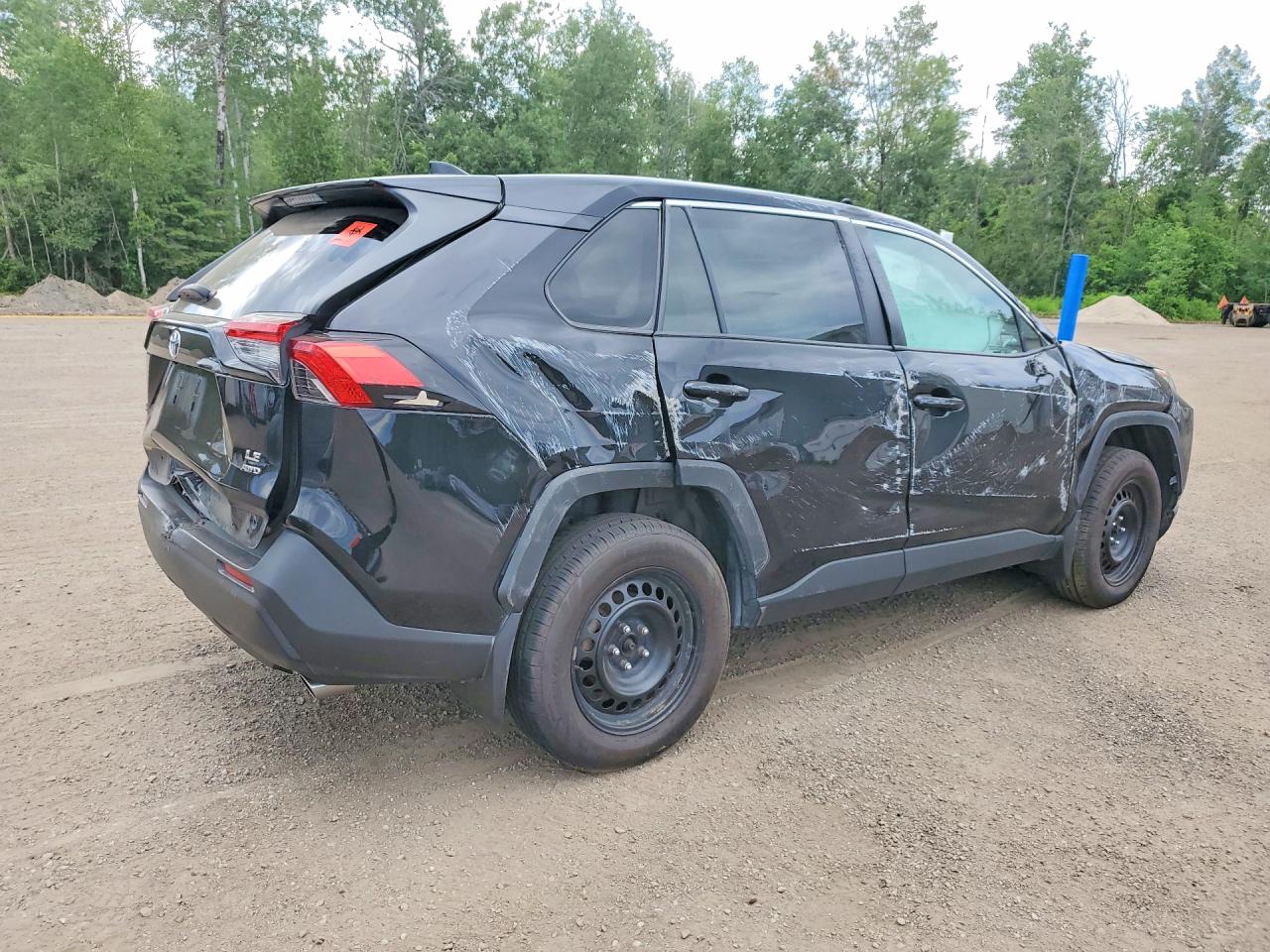 2022 TOYOTA RAV4 LE — снимка 3