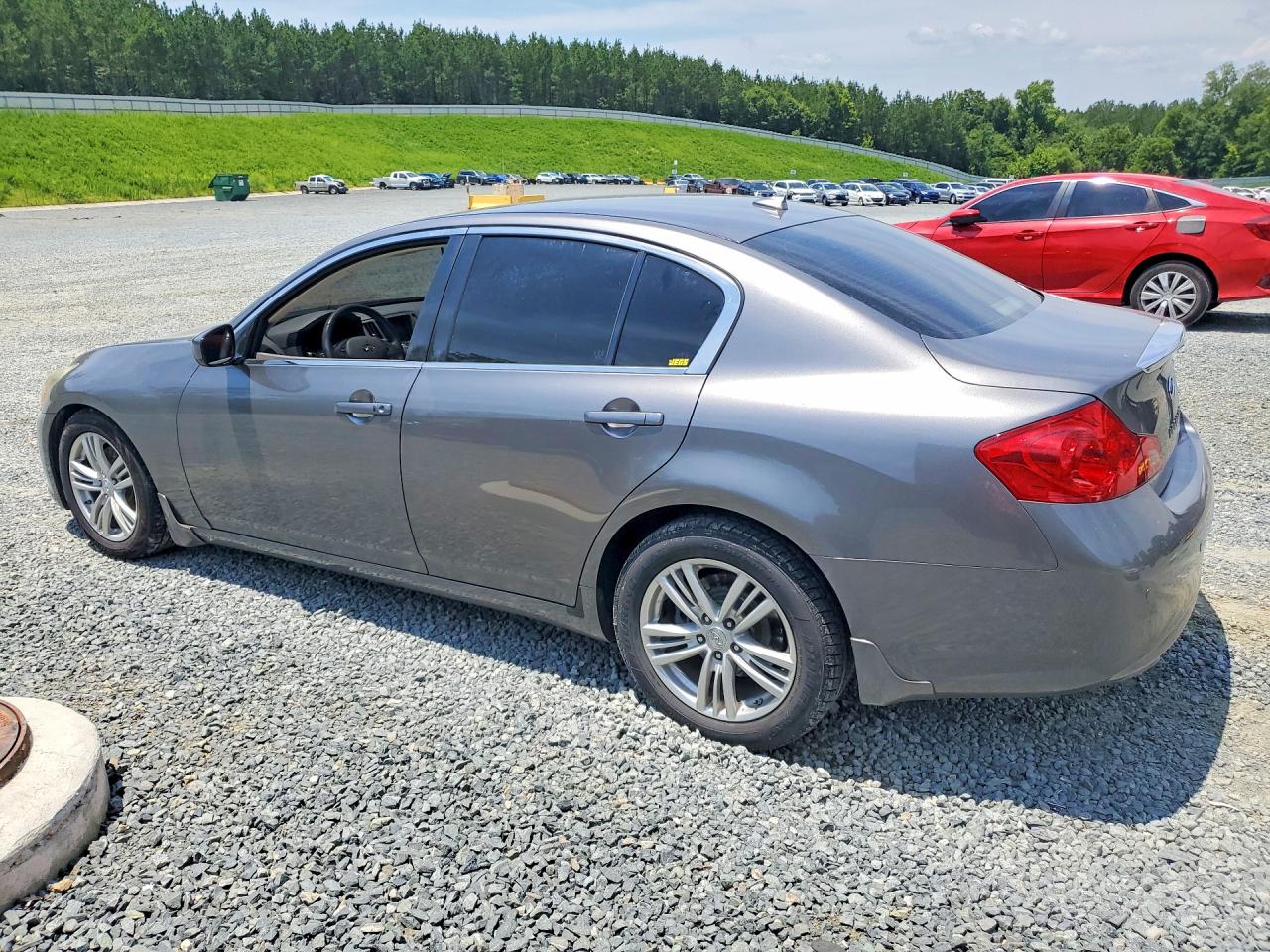2013 INFINITI G37 BASE — снимка 2