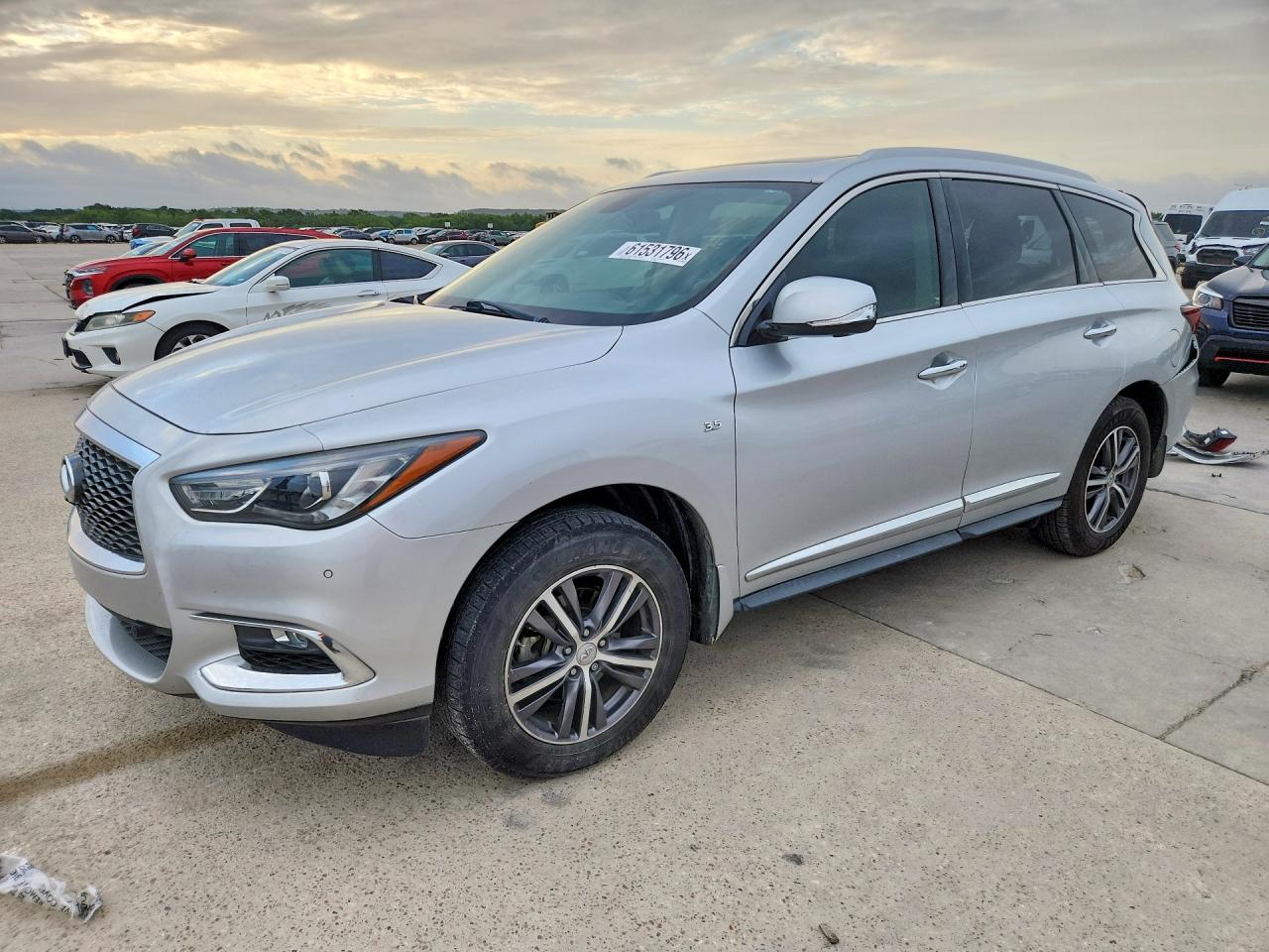 2018 INFINITI QX60 BASE