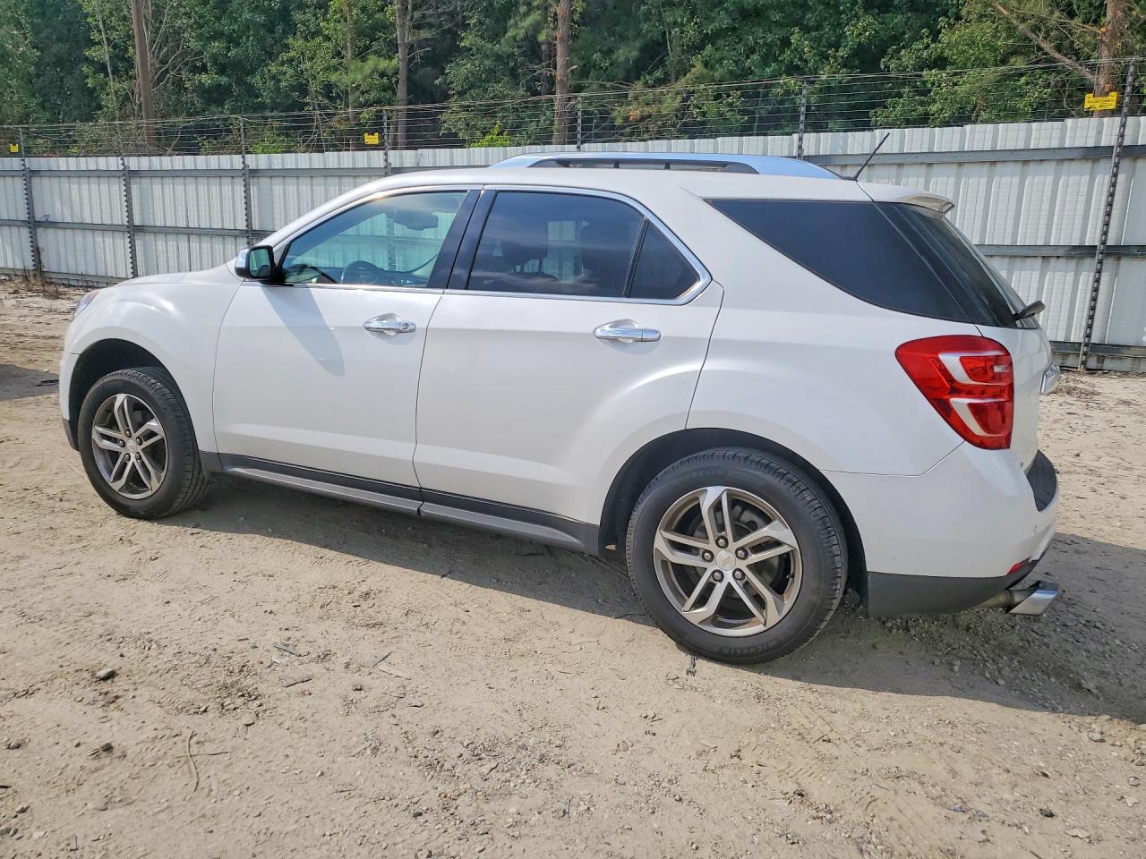 2016 CHEVROLET EQUINOX LTZ — снимка 2