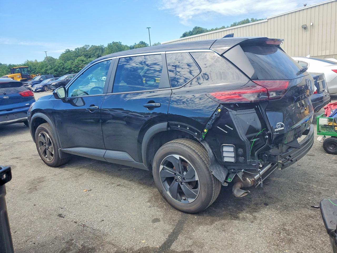 2026 NISSAN ROGUE SV — снимка 2