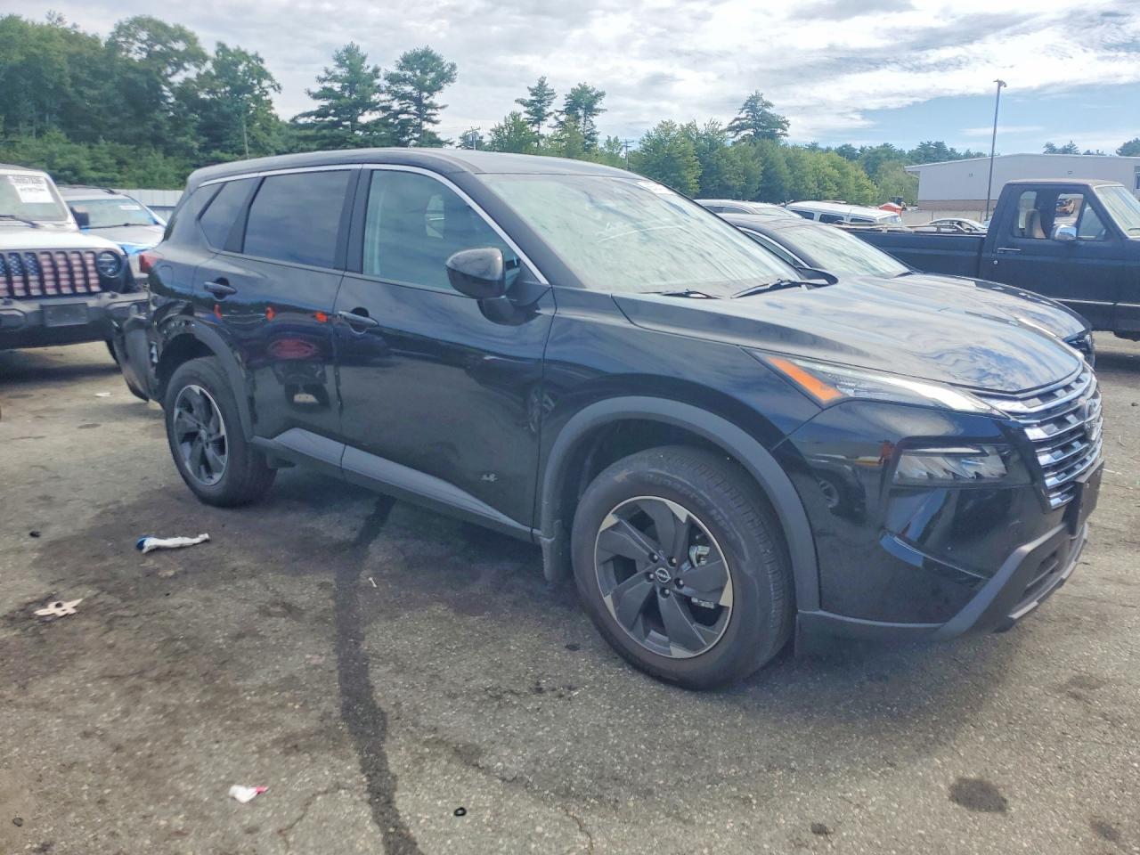2026 NISSAN ROGUE SV — снимка 4