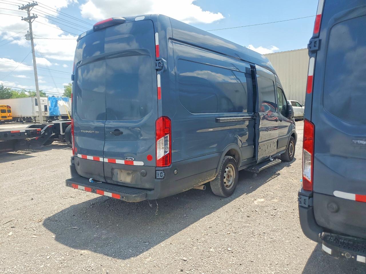 2020 FORD TRANSIT T-250 — снимка 3