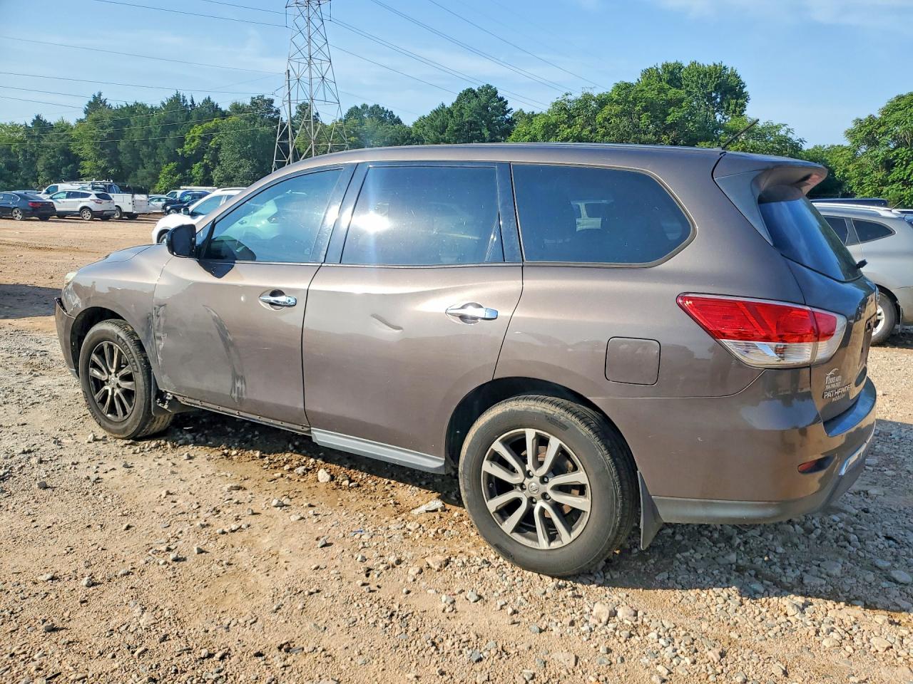 2015 NISSAN PATHFINDER S — снимка 2