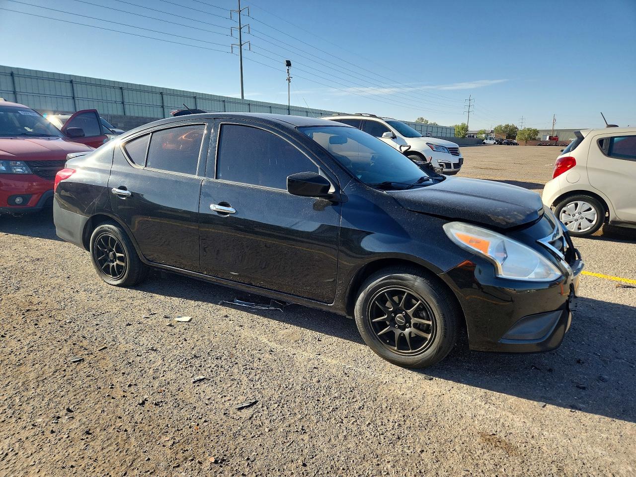 2017 NISSAN VERSA 1.6 SV — снимка 4