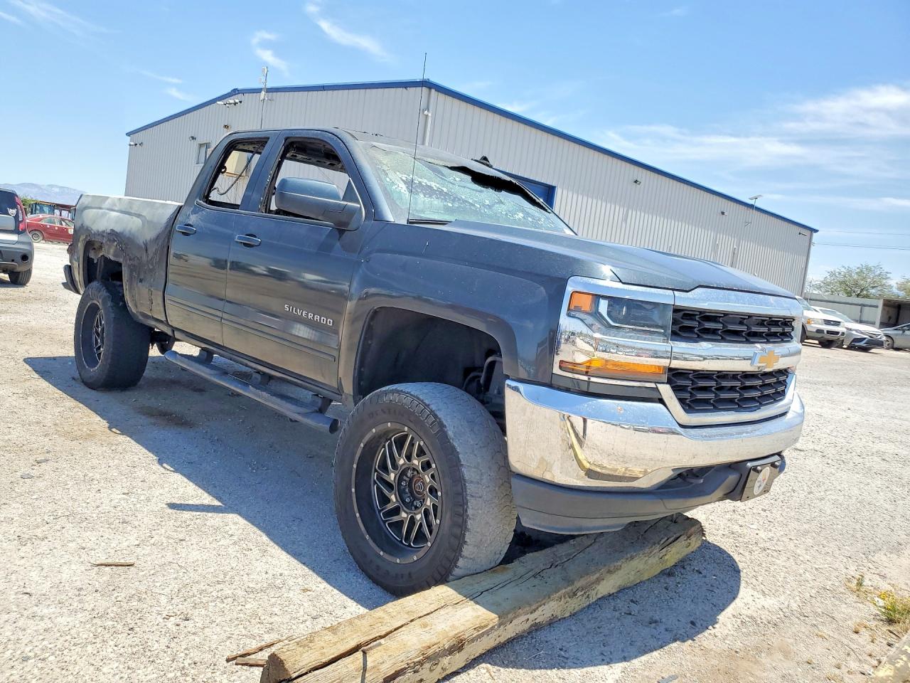 2019 CHEVROLET SILVERADO LD K1500 LT — снимка 4