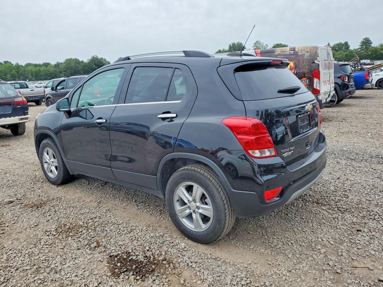 2019 CHEVROLET TRAX 1LT — снимка 2
