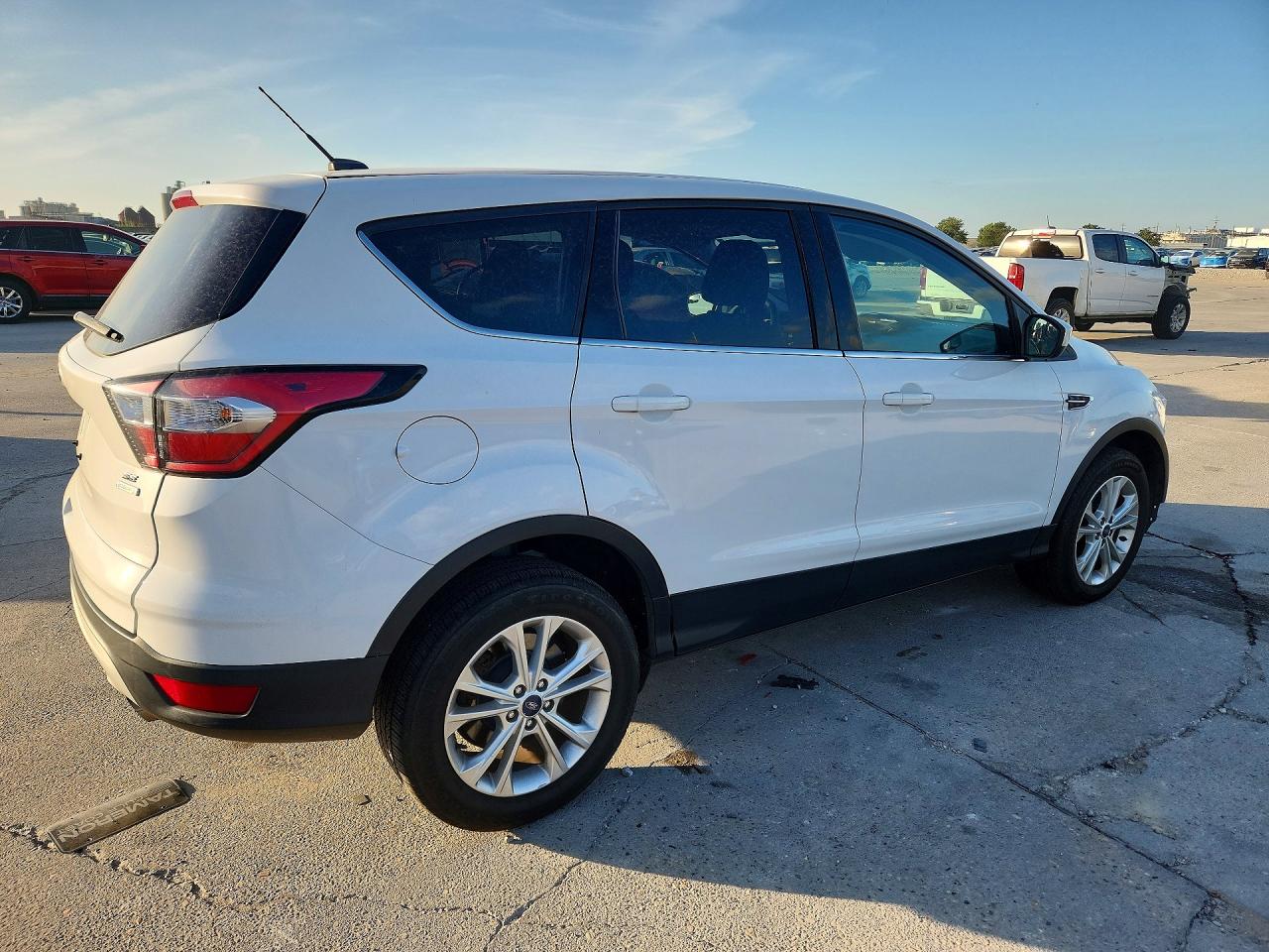 2017 FORD ESCAPE SE — снимка 3