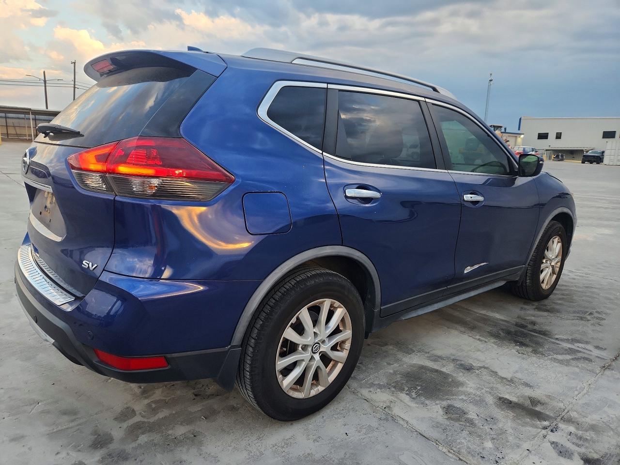 2020 NISSAN ROGUE SV — снимка 3