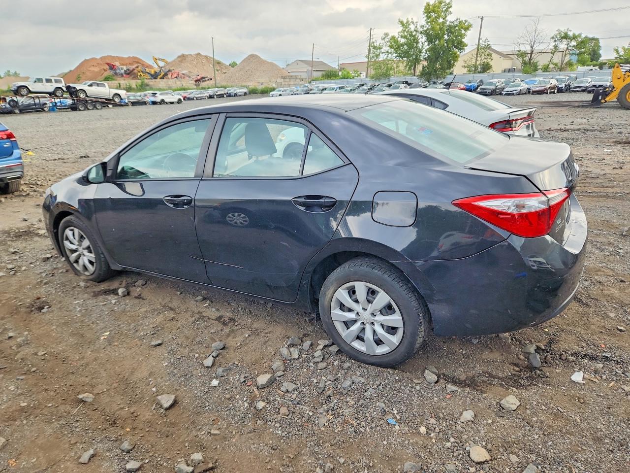 2016 TOYOTA COROLLA LE — снимка 2