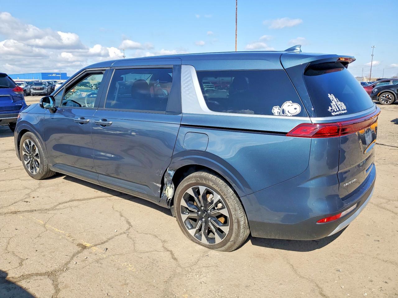 2024 KIA CARNIVAL EX — снимка 2