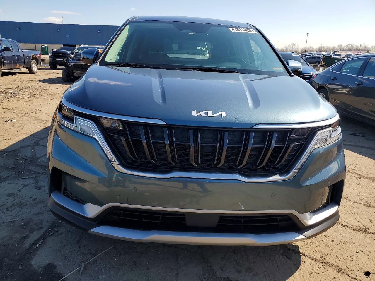 2024 KIA CARNIVAL EX — снимка 5