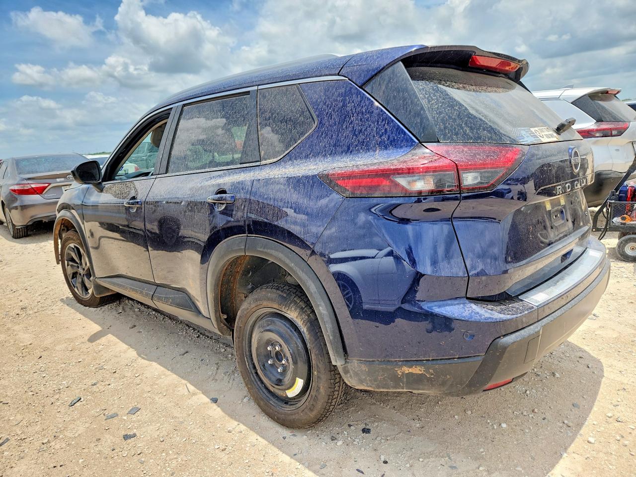 2024 NISSAN ROGUE SV — снимка 2