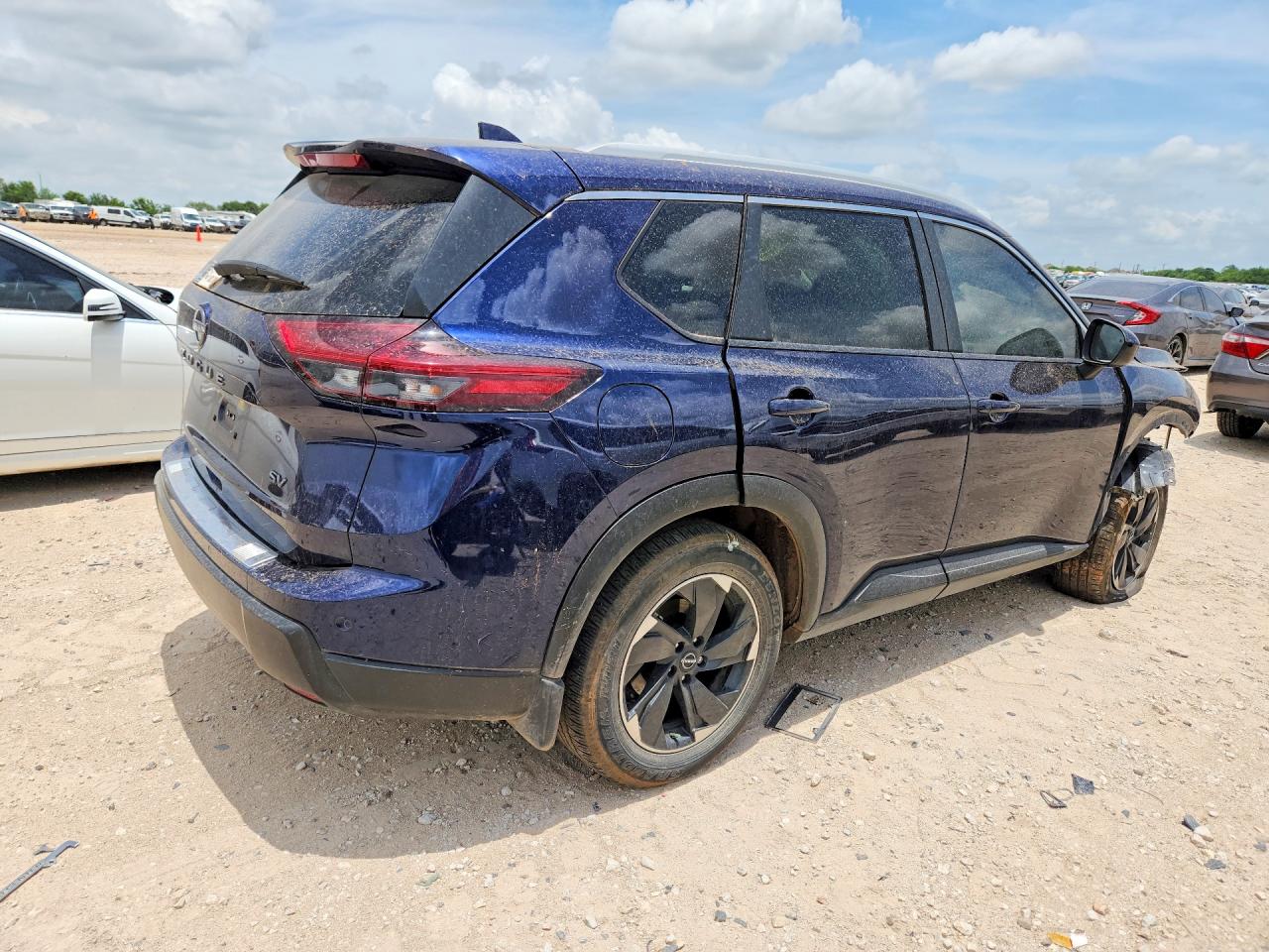 2024 NISSAN ROGUE SV — снимка 3