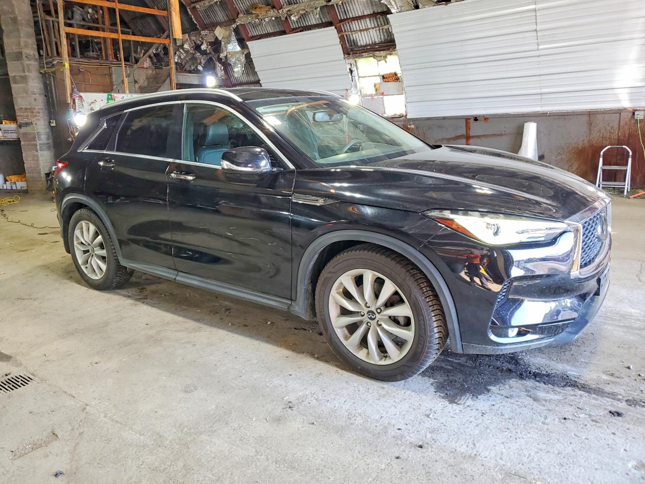 2019 INFINITI QX50 ESSENTIAL — снимка 4