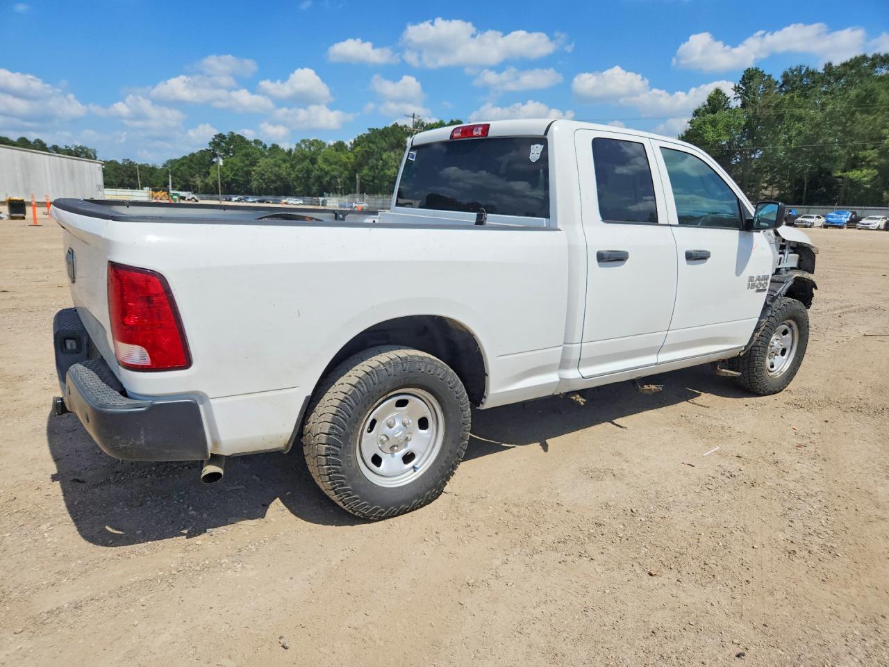 2021 RAM 1500 CLASSIC TRADESMAN — снимка 3
