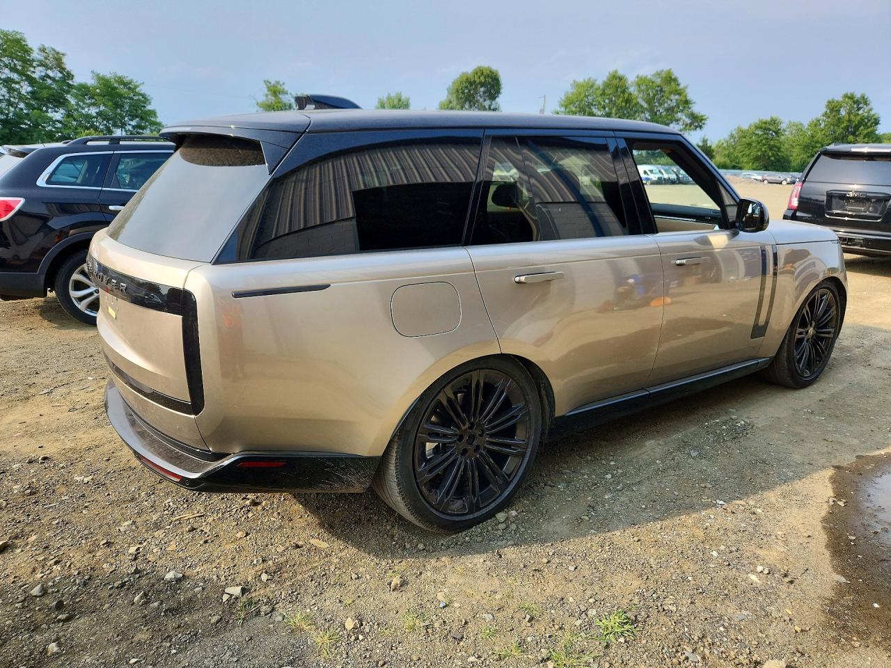 2025 LAND ROVER RANGE ROVER SE — снимка 4