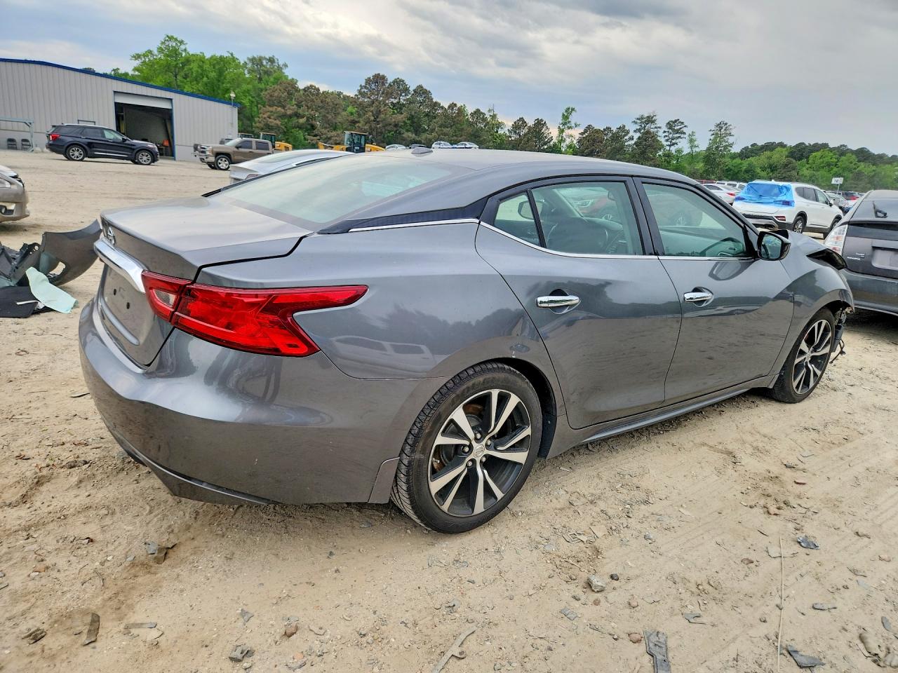 2017 NISSAN MAXIMA 3.5 S — снимка 3