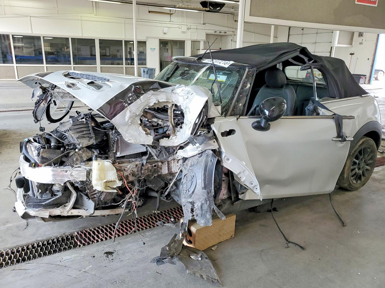 2018 MINI COOPER S