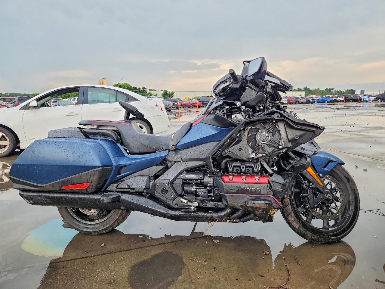 2022 HONDA GL1800 B