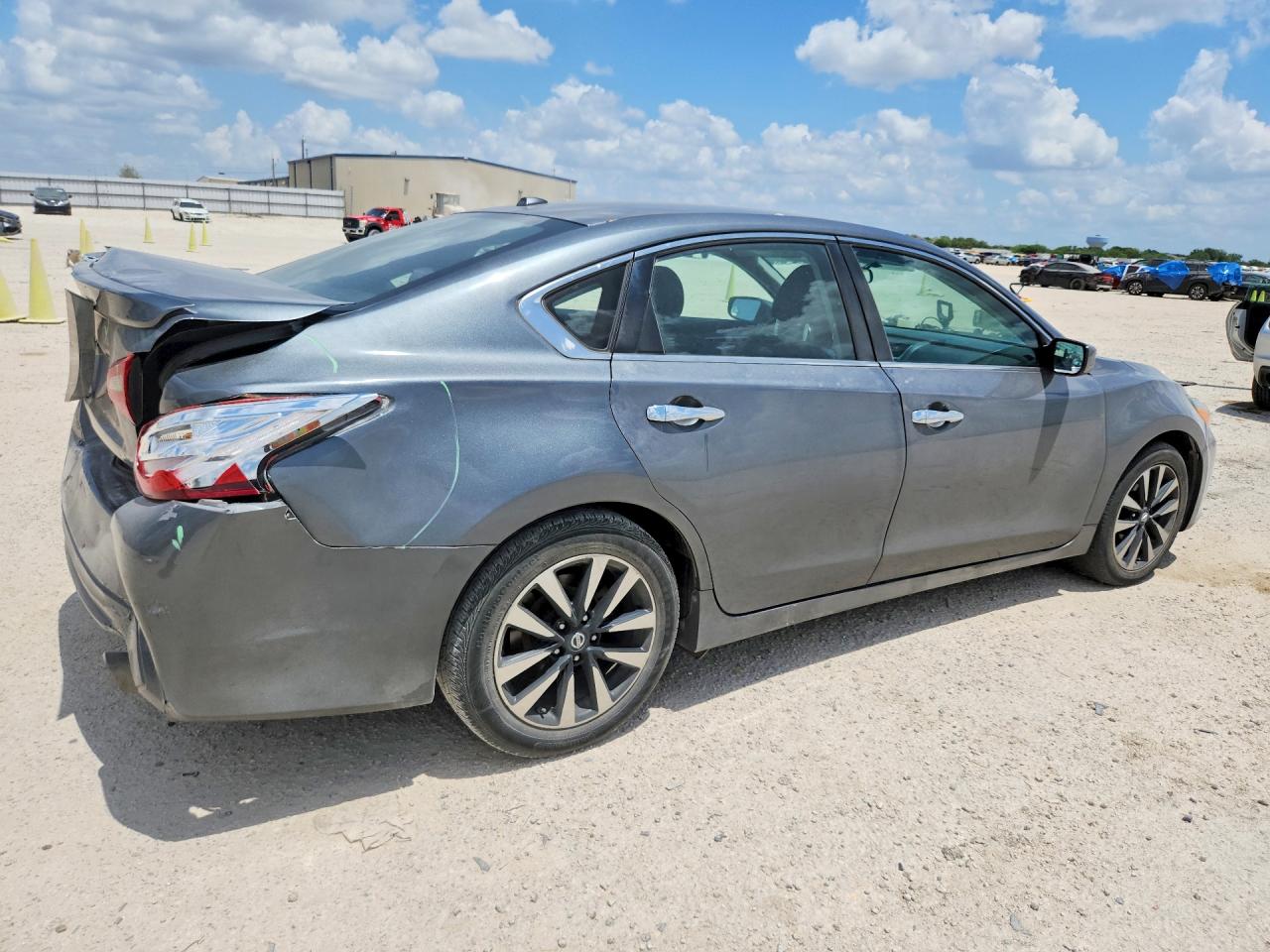 2018 NISSAN ALTIMA 2.5 SV — снимка 3