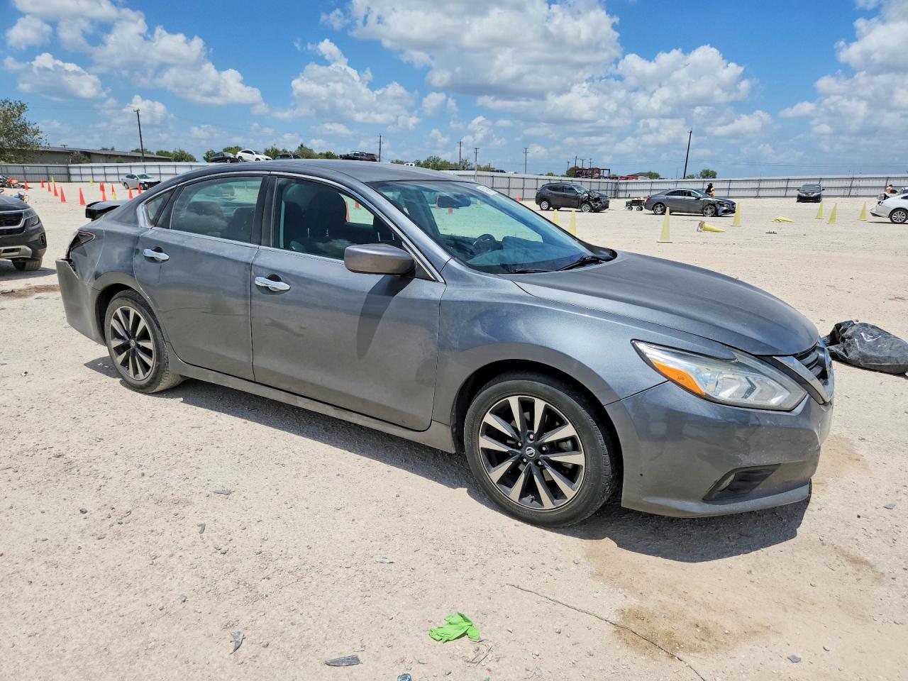 2018 NISSAN ALTIMA 2.5 SV — снимка 4