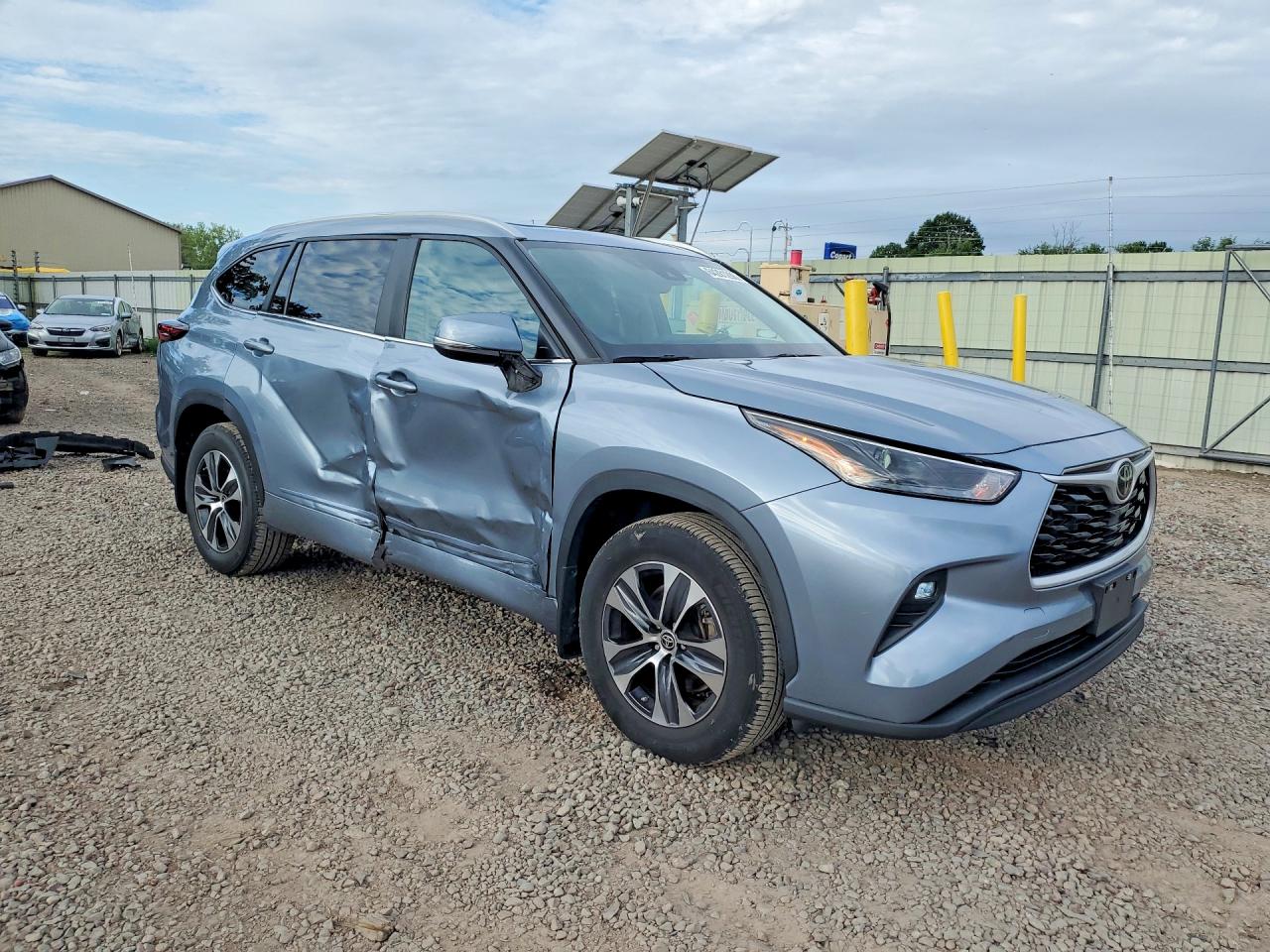 2024 TOYOTA HIGHLANDER XLE — снимка 4