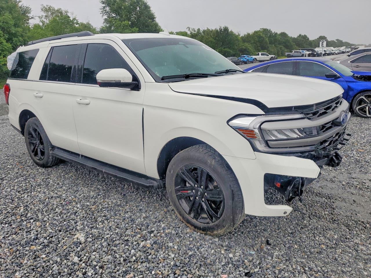 2024 FORD EXPEDITION XLT — снимка 4