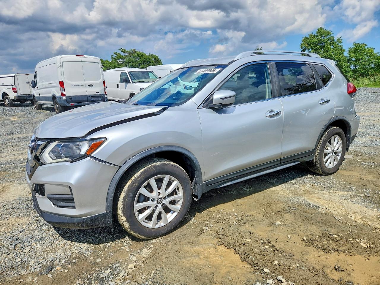 2017 NISSAN ROGUE SV