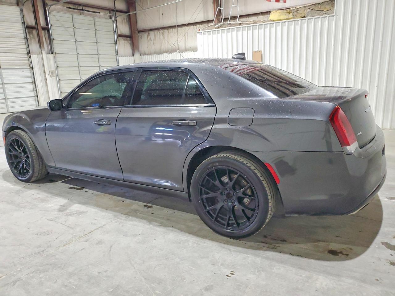 2019 CHRYSLER 300 S — снимка 2