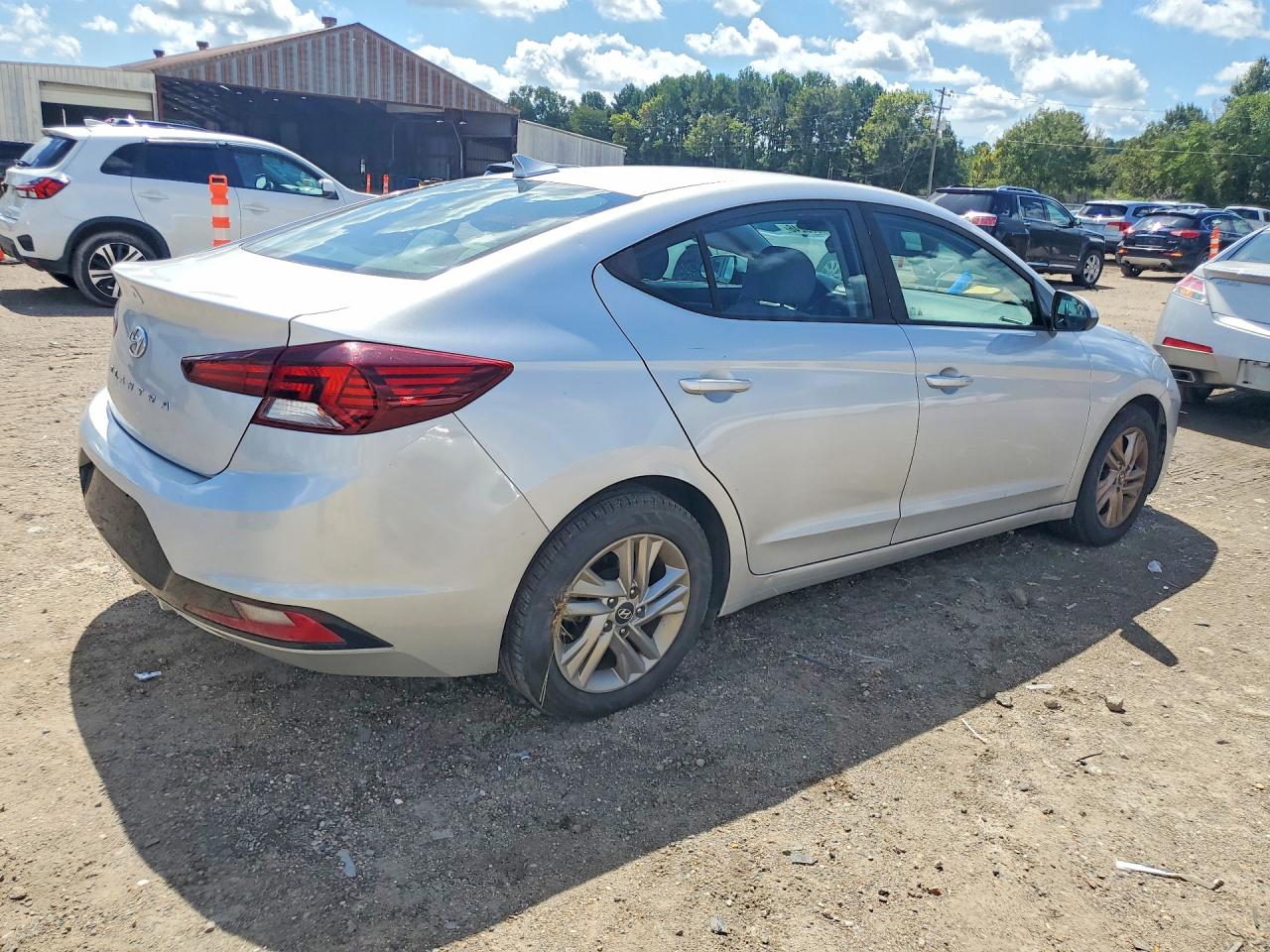 2019 HYUNDAI ELANTRA SEL — снимка 3