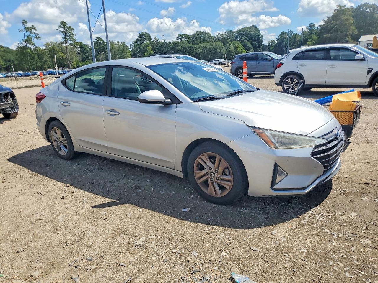 2019 HYUNDAI ELANTRA SEL — снимка 4