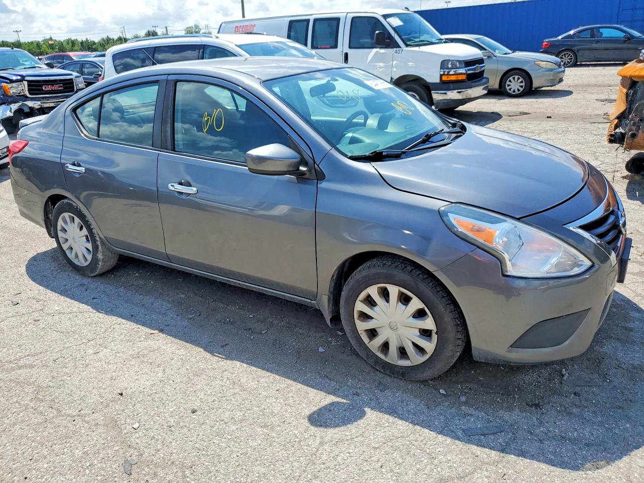 2017 NISSAN VERSA 1.6 SV — снимка 4